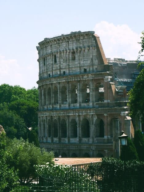 Flüge nach Rom (FCO)